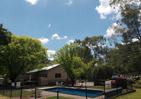 Euroa Caravan Park - Darwin Tourism 3