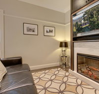 Explore the Blue Mountains on foot - Darwin Tourism