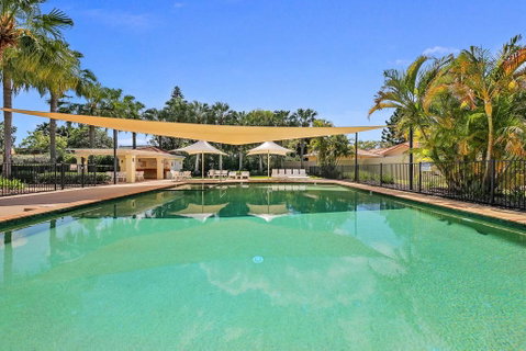 Fairways @ Hope Island Resort - Darwin Tourism 1
