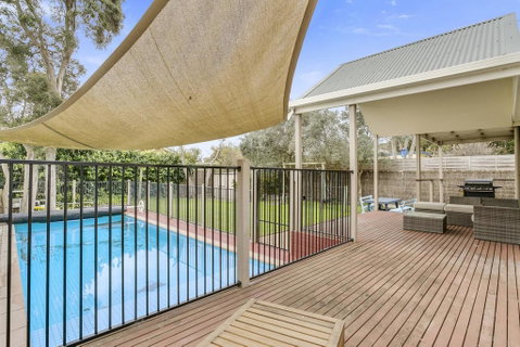 Fern Beach House - Darwin Tourism 1