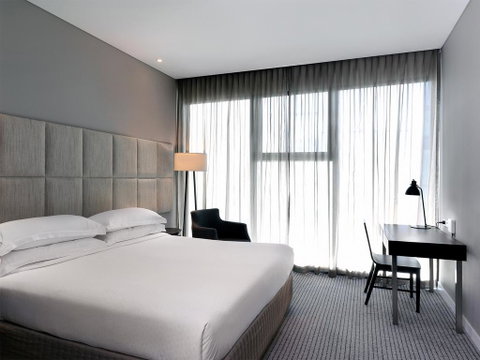 Four Points By Sheraton Brisbane - Darwin Tourism 3