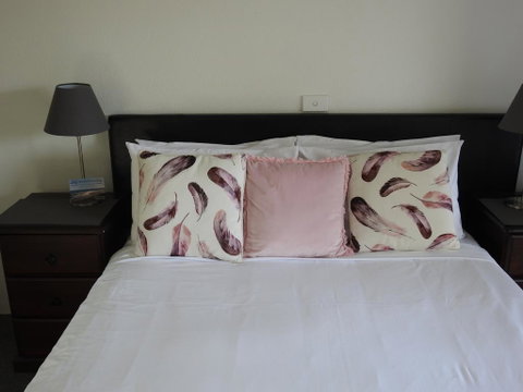 Frankston Motel - Darwin Tourism 0