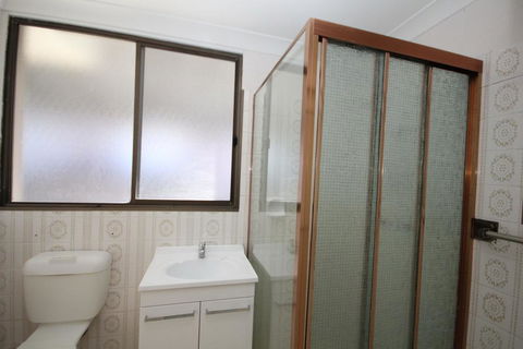FRASERS COTTAGE- 23 Castle St Laurieton - Darwin Tourism 1