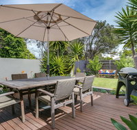 Front Beach Shack - renovated house in a quiet location - Darwin Tourism
