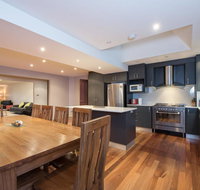 Gippsland Twelve-Spacious and Central with off street parking - Darwin Tourism