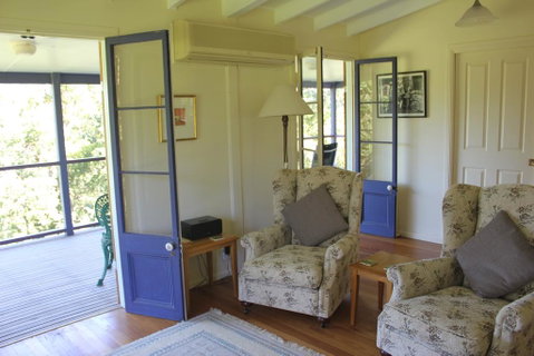 Glocca Morra Cottage - Darwin Tourism 1