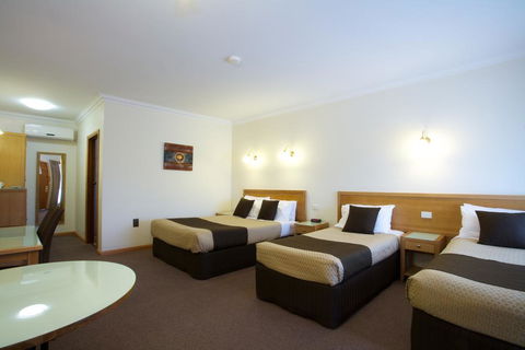 Golden Grain Motor Inn - Darwin Tourism 1