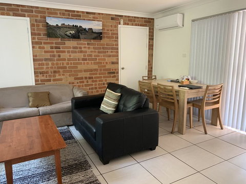 Golf View Motel - Darwin Tourism 2