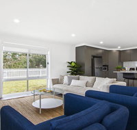 Heartland and Burrows - 450m to beach - Darwin Tourism