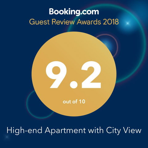 High-end Apartment With City View - Darwin Tourism 3