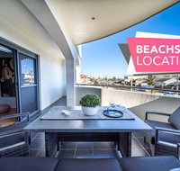Higher Ground on Seaview-Superb Beach Lifestyle - Wifi - Metres from the beach - Darwin Tourism