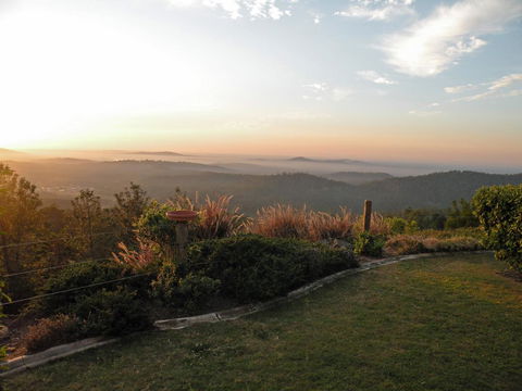 Highwood Park B&B Guest Lodge - Darwin Tourism 1