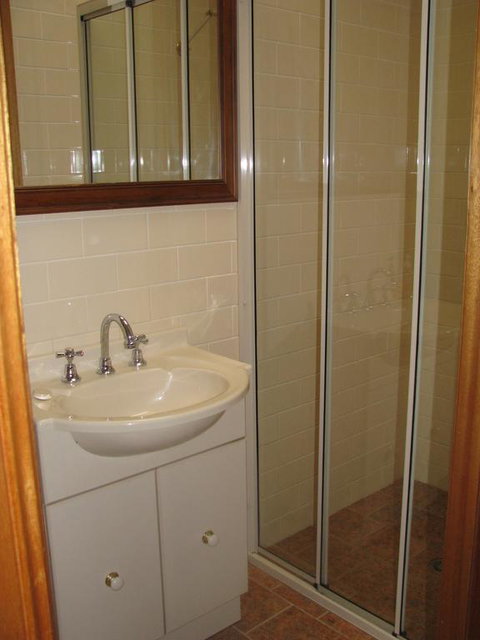 Hill Top Country Guest House - Darwin Tourism 2