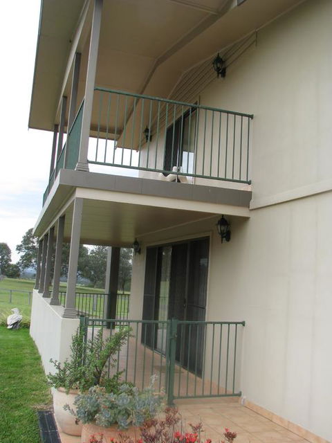 Hill Top Villas - Darwin Tourism 3