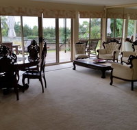 Hilltop Hideaway - Darwin Tourism