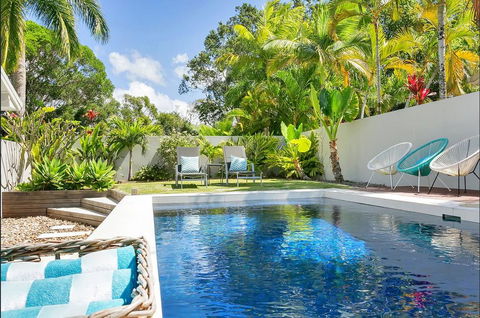 Hilltop Rainforest Retreat - Darwin Tourism 3
