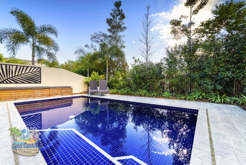 Holiday Home Bayhill Manor - Darwin Tourism 0