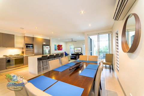 Holiday Home Bayhill Manor - Darwin Tourism 3