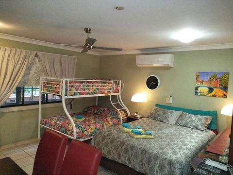Homestay At Julie's - Darwin Tourism 0