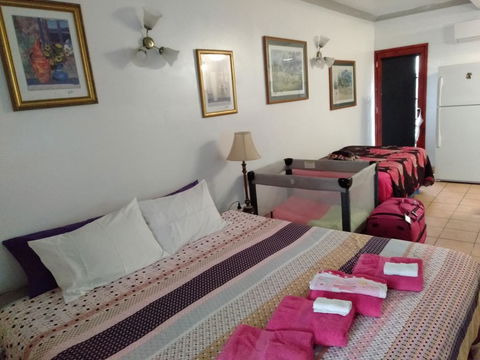Homestay At Julie's - Darwin Tourism 1