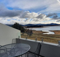 Horizons 201 - Lake Jindabyne Waterfront - Darwin Tourism