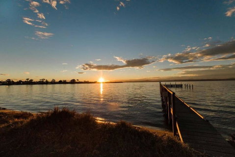 Jetty Views - Water Views On Raymond Island - Darwin Tourism 0