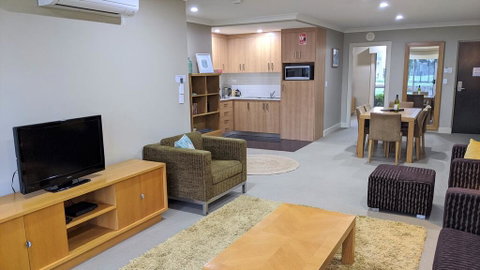 Jewel In The Crowne - Darwin Tourism 2