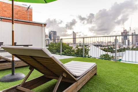Joe's Place Backpackers - Darwin Tourism 0