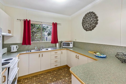 Kambera - Pet Friendly Cottage On Raymond Island - Darwin Tourism 3