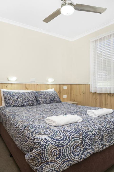 Kendalls Beach Holiday Park - Darwin Tourism 3