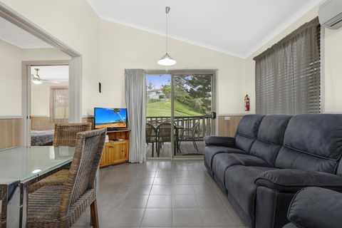 Kendalls Beach Holiday Park - Darwin Tourism 1
