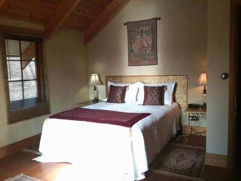 Kentisbury Country House - Darwin Tourism 3