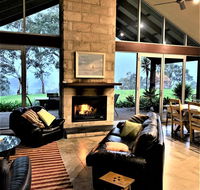 Kenwood Bank Vineyard Retreat - Darwin Tourism