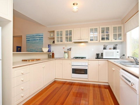Killarney Cottage - Darwin Tourism 3