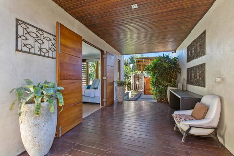 Kingscliff Balinese Beachfront Retreat - Darwin Tourism 0