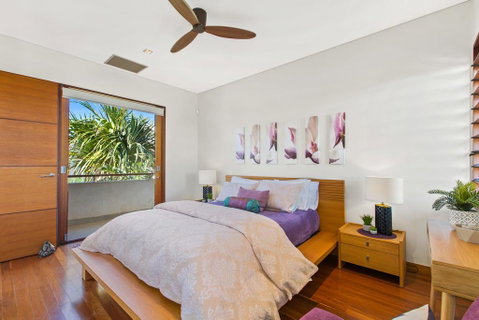 Kingscliff Balinese Beachfront Retreat - Darwin Tourism 1