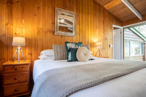 Kondalilla Eco Resort - Darwin Tourism 0