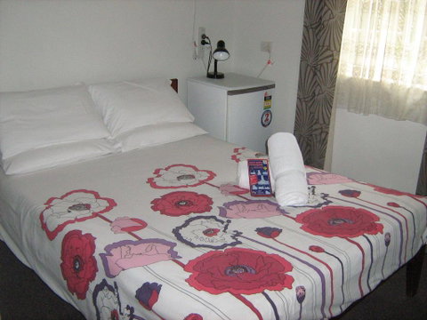 Kookaburra Inn - Darwin Tourism 1