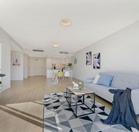 KOZYGURU NORTH RYDE MACQUARIE PARK 2 BEDROOM APT  FREE PARKING NNR009 - Darwin Tourism