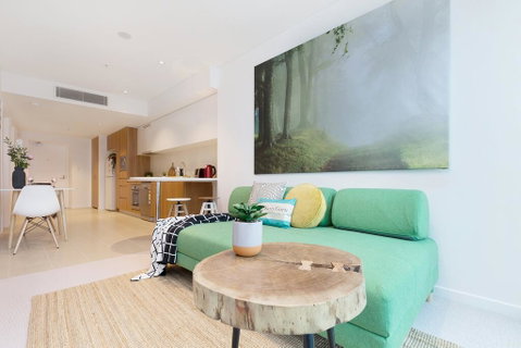 KOZYGURU SKYTOWER BRISBANE CBD 2 BED APT QBN222-1815 - Darwin Tourism 0