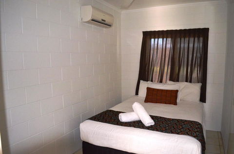 Kurrimine Beach Huts - Darwin Tourism 2