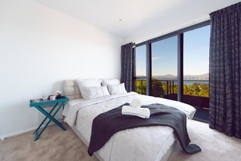La Vie Luxury Bay View - Darwin Tourism 3
