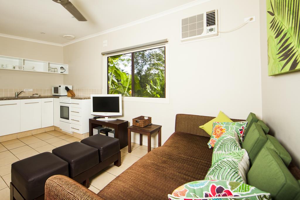 Caravonica QLD Darwin Tourism