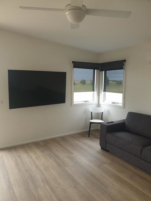 Lara Lodge - Darwin Tourism 2