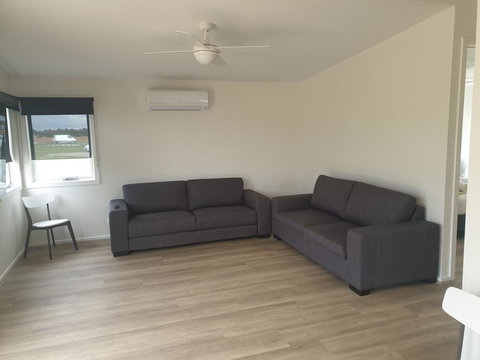 Lara Lodge - Darwin Tourism 3