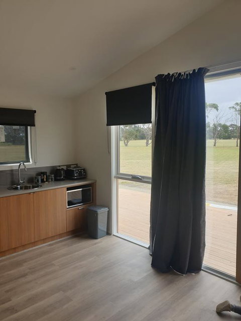 Lara Lodge - Darwin Tourism 1