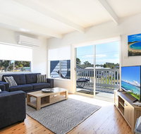 Lazy Days Beach House Jervis Bay - Pet Friendly 4 Mins Walk to Beach - Darwin Tourism