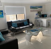 Lazy Dayz Shellharbour - Darwin Tourism