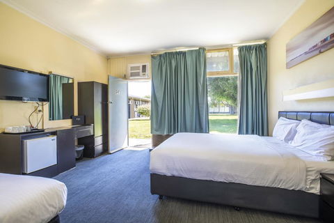 Links Hotel - Darwin Tourism 3