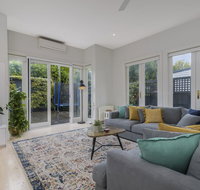 Luxe in Elwood - Darwin Tourism